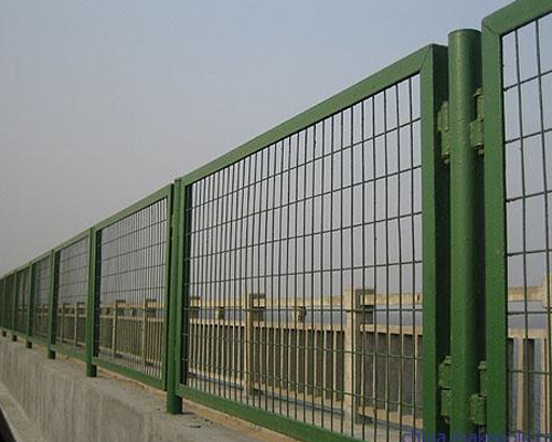 厂区护栏网.jpg